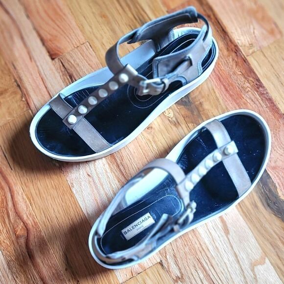 Balenciaga Studded Platform T Strap Sandals Size 40(9.5US) - Picture 6 of 9